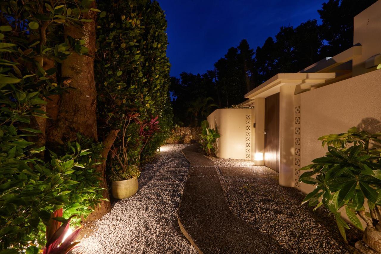 Private Villas Ryuz備瀬 Мотобу Екстериор снимка